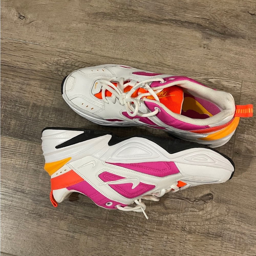 Nike Tekno